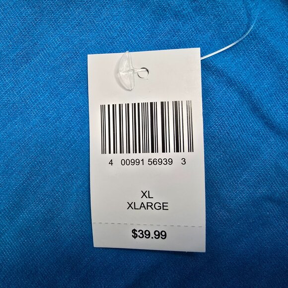 NWT $40 Disney T-Shirt Size XL 2025 Disneyland 70th Anniversary Magic Key NEW - Picture 6 of 9